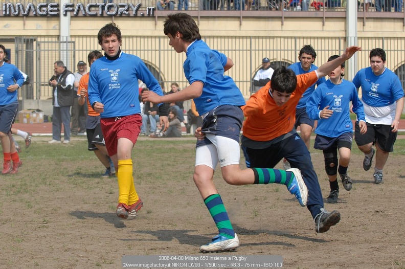 2006-04-08 Milano 653 Insieme a Rugby.jpg